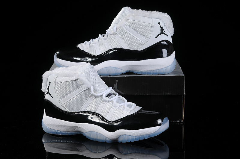 Air Jordan 11 Mens Shoes Black/White Online